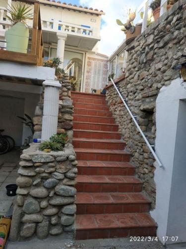 Appartement Centre Ville Du Boulou Pour 2 Adultes-2 Enfants- Check In 17H-21H--Juillet-Aout Reservation De 7 Jours Mini 르불루 외부 사진