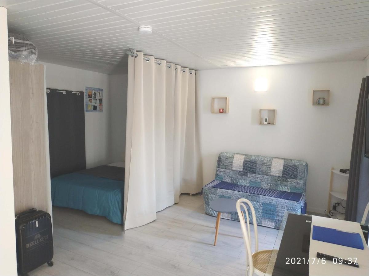 Appartement Centre Ville Du Boulou Pour 2 Adultes-2 Enfants- Check In 17H-21H--Juillet-Aout Reservation De 7 Jours Mini 르불루 외부 사진