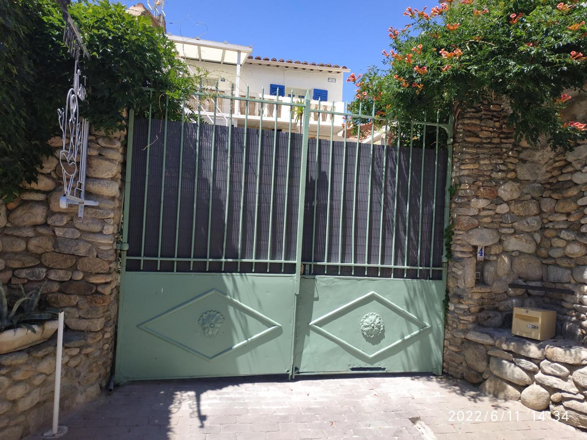 Appartement Centre Ville Du Boulou Pour 2 Adultes-2 Enfants- Check In 17H-21H--Juillet-Aout Reservation De 7 Jours Mini 르불루 외부 사진